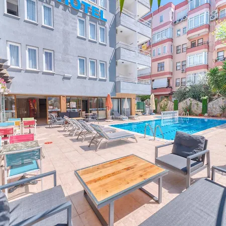 Apart Otel Kleopatra Icaria 2*